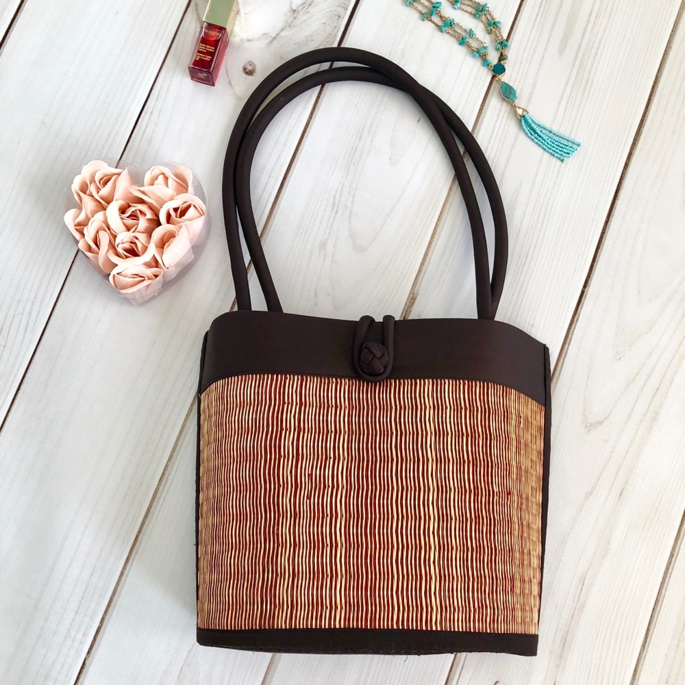 NWOT Raffia Shoulder Bag